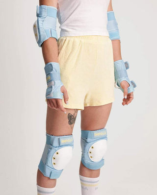 Impala Rollerskates Protective Set - Knee Pads, Elbow, Wrist Guards - Blue -  Youth Medium