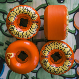 OJ Skateboard Wheels and Independent Bearings Combo 56mm Throw Ups Chubbies 101A Red