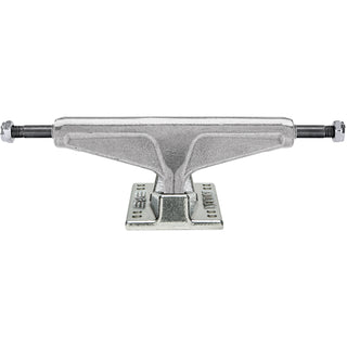 Venture Skateboard Trucks V8 Team Edition Silver 5.6 (8.25")