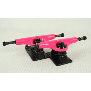 Blem Havoc 5.0 Skateboard Trucks Pink Set of 2