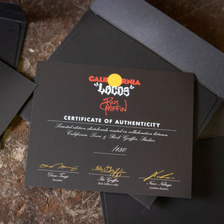 California Locos Skateboard Deck Rick Griffin Murphy 9.125" + Sk8ology Wall Mount