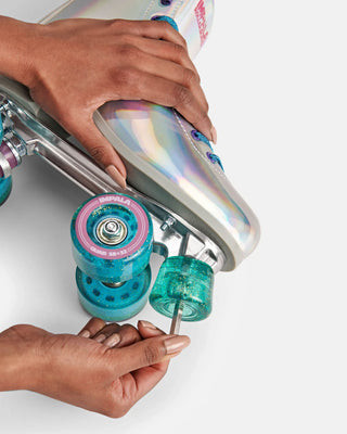 Impala Rollerskates 2-Pack Quad Stoppers with Bolts Holographic Glitter