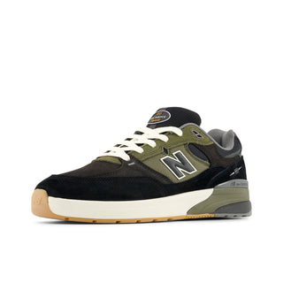 New Balance Numeric Skateboard Shoes Andrew Reynolds 933 (Wide) Black/Green
