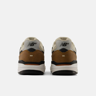 New Balance Numeric Skateboard Shoes Andrew Reynolds 933 Sea Salt/Brown