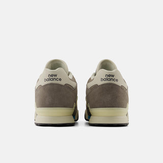 New Balance Numeric Skateboard Shoes 770 Grey Days
