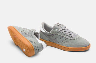 New Balance Numeric Skateboard Shoes 440 Grey/Gum