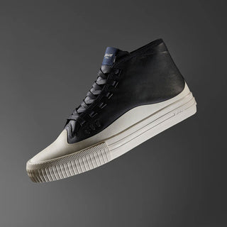 Globe Skateboard Shoes Gillette Mid Black Leather