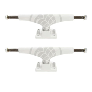 Thunder Skateboard Trucks Sonora 147 (8.0") White (Pair)